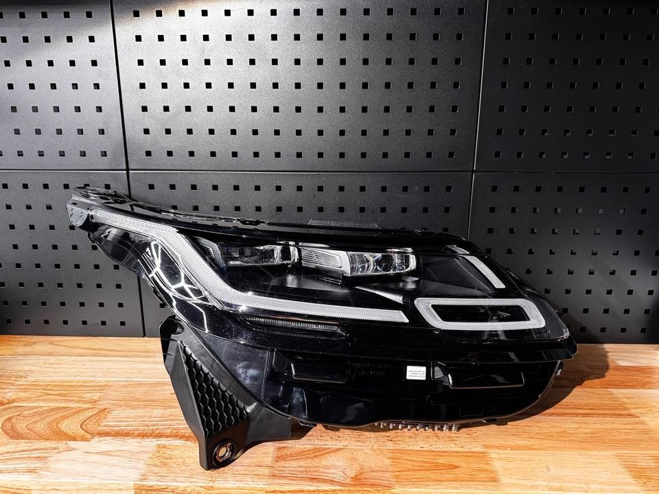 Range Rover Velar Scheinwerfer MATRIX LED RECHTS