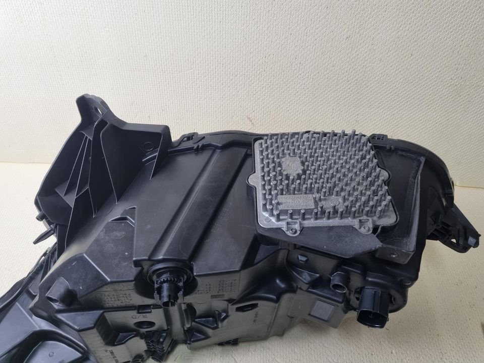 Scheinwerfer Range Rover Velar rechts ab 2017 | L8A2-13W029-EA