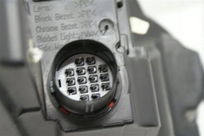 SCHEINWERFER RANGE ROVER VOGUE 13r+ BI-XENON BJ32-13W030-E LINKS