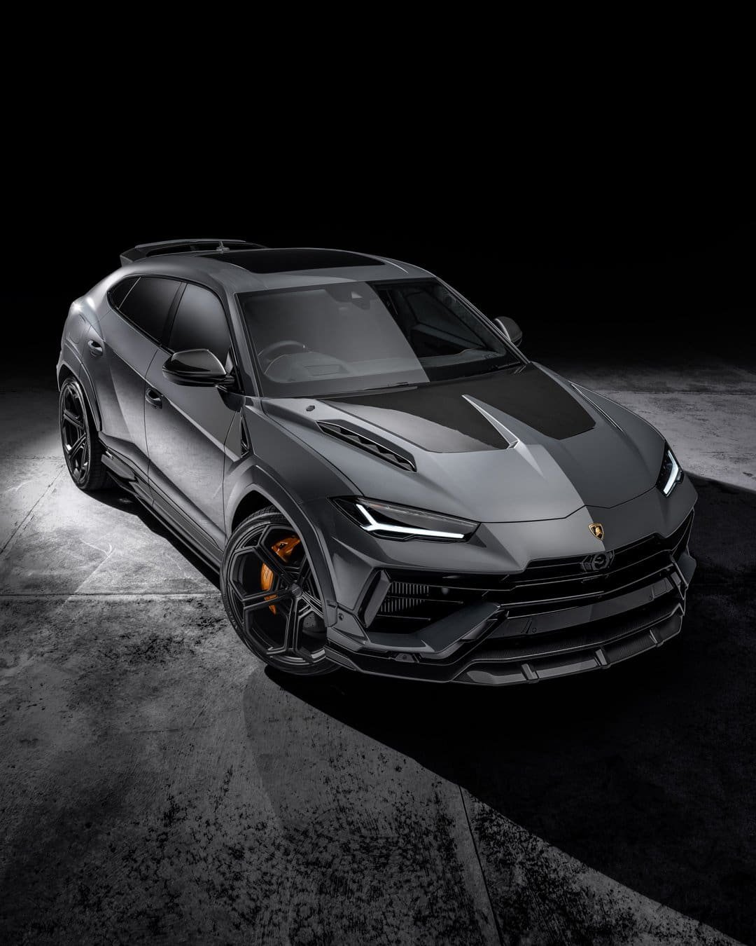 Urban Automotive Visual Carbon Lower Front Bumper Apron for Lamborghini Urus S [430-0039]