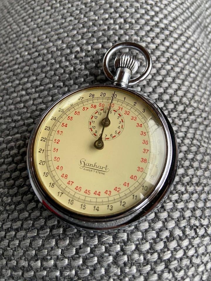 Wandbild aus Porsche 964er Fronthaube