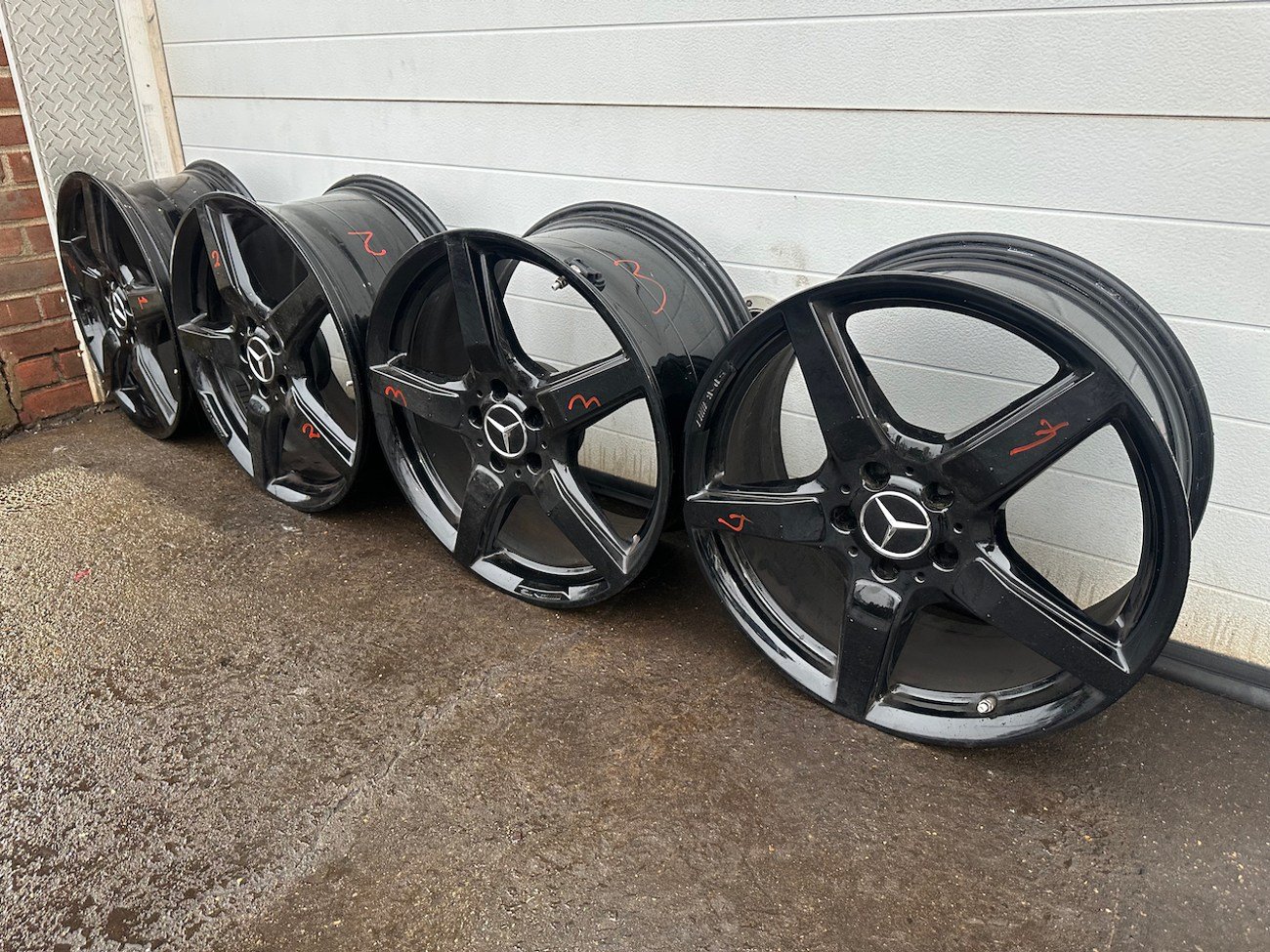 19″ Staggered W218 CLS AMG Wheels