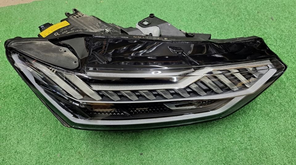4K8941086C AUDI A7 RS7 4K8 LASER Scheinwerfer rechts Headlights