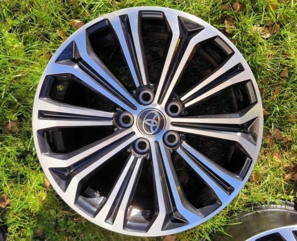 4x Original Toyota Corolla Alufelgen Rim Wheel 17x7 7,5“