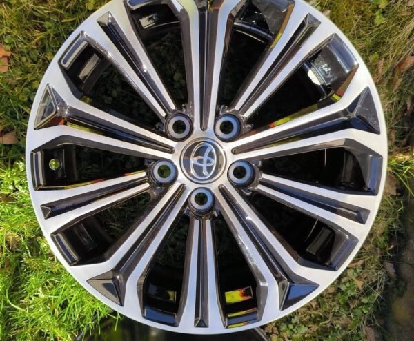 4x Original Toyota Corolla Alufelgen Rim Wheel 17x7 7,5“