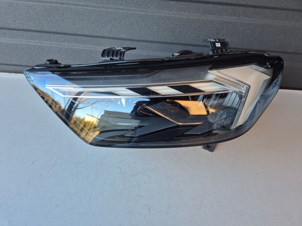 82A941033 D Audi A1 Scheinwerfer Voll LED Links Headlight