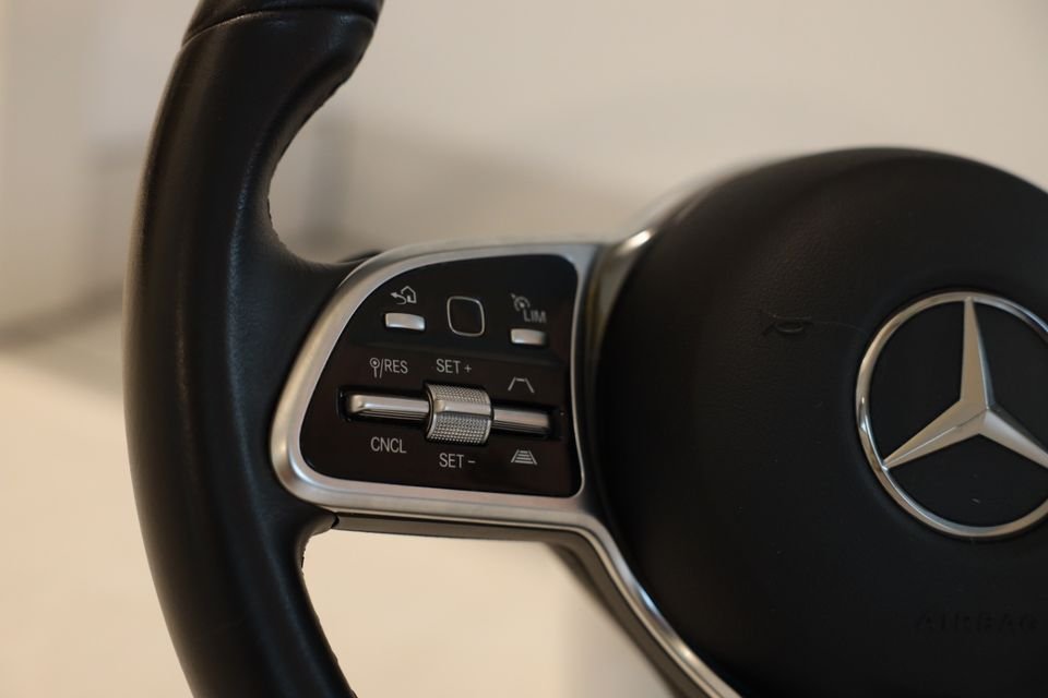 A0004605804 Mercedes-Benz Lenkrad mit AIRBAG A0008604101