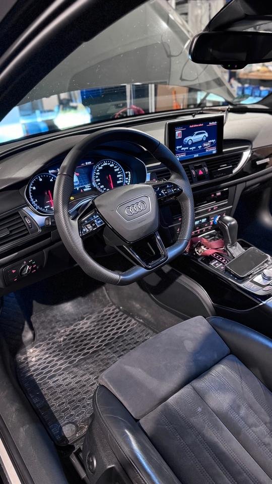 A6 C8 Lenkrad abgeflacht perforiert Lenkrad Umbau Audi A4 A5