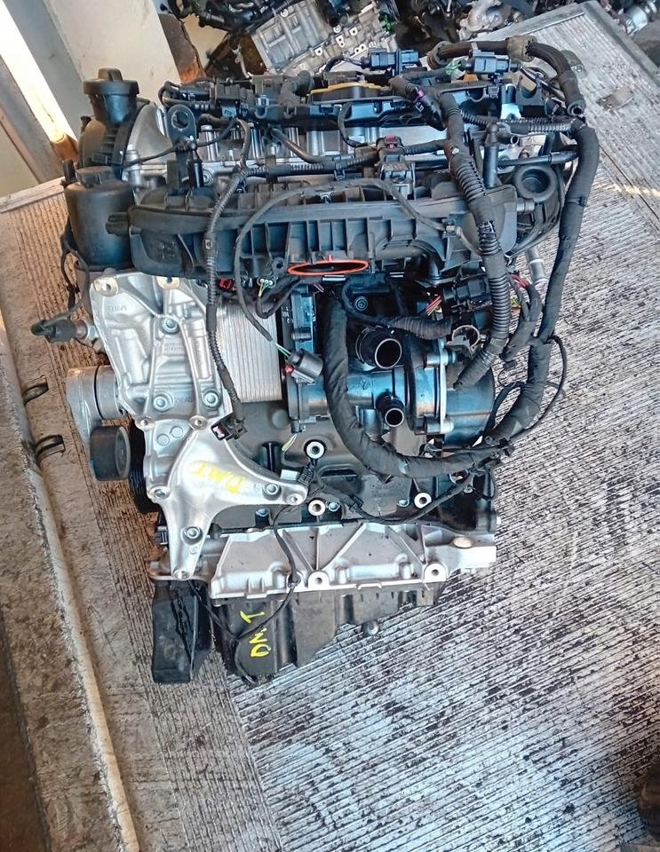 Audi 2,0 TFSI DMT Motor Triebwerk Engine