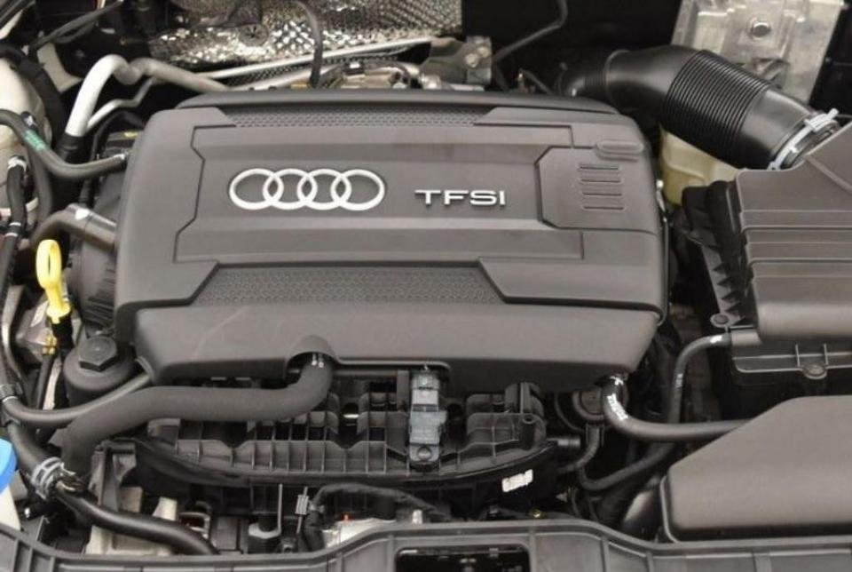 Audi A1 1.8 TFSI Motor 141 KW 192 PS DAJ Moteur DAJA Engine 12