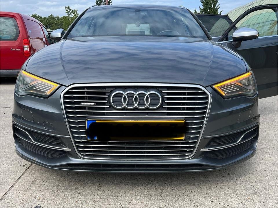 Audi A3 8V S3 S-Line Front Motorhaube LED Stoßstange Kotflügel