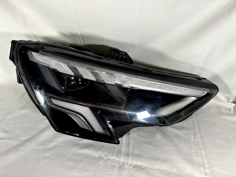 Audi A3 8Y LED Scheinwerfer Headlight rechts 8Y0941034 original