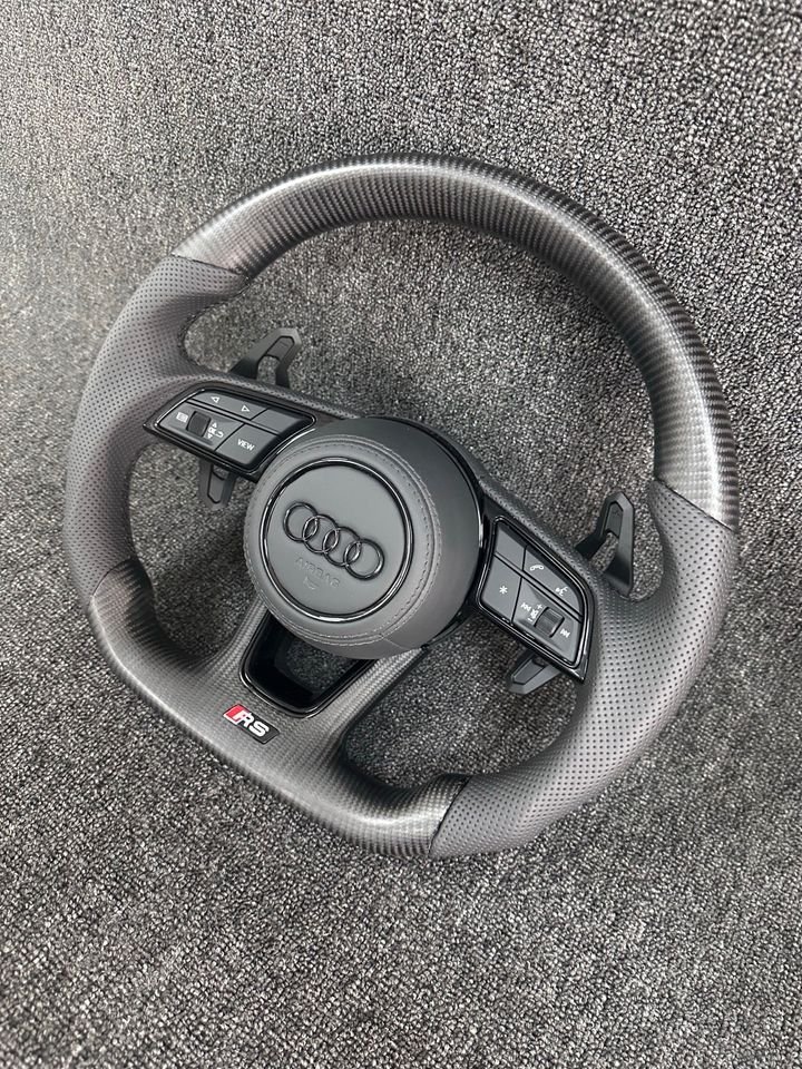 Audi A3 S3 RS3 8Y A4 S4 RS4 A5 S5 RS5 8W B9 Lenkrad Leder Carbon