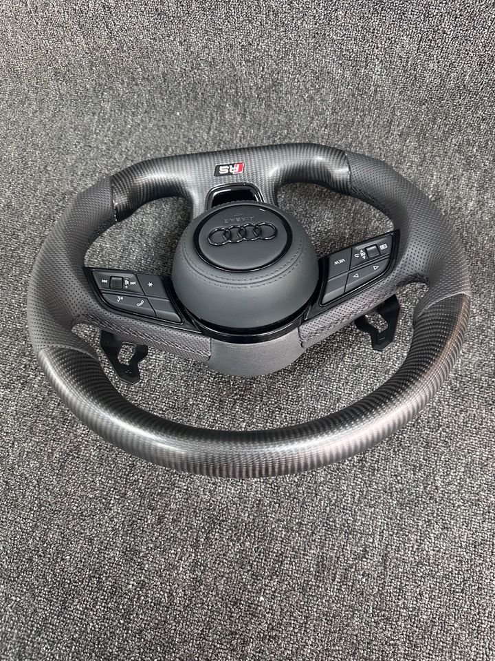 Audi A3 S3 RS3 8Y A4 S4 RS4 A5 S5 RS5 8W B9 Lenkrad Leder Carbon