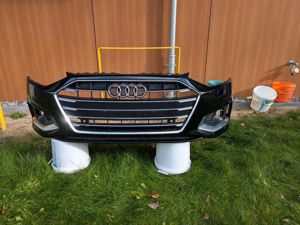 Audi A4 B9 Facelift Stoßfänger Vorne Front Bumper Schwarz