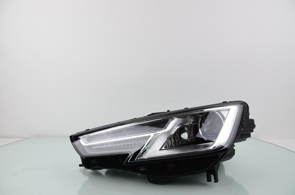 AUDI A4 B9 SCHEINWERFER LINKS XENON 8W0941005 HEADLIGHT