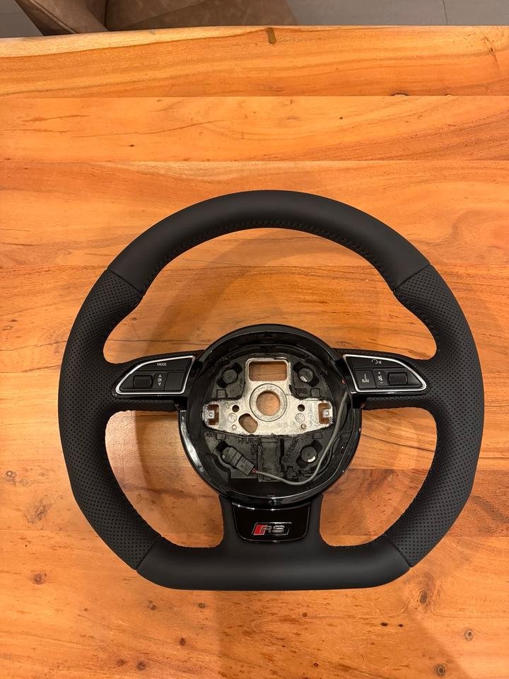 Audi A4 S4 RS4 A5 S5 RS5 B8 Lenkrad abgeflacht