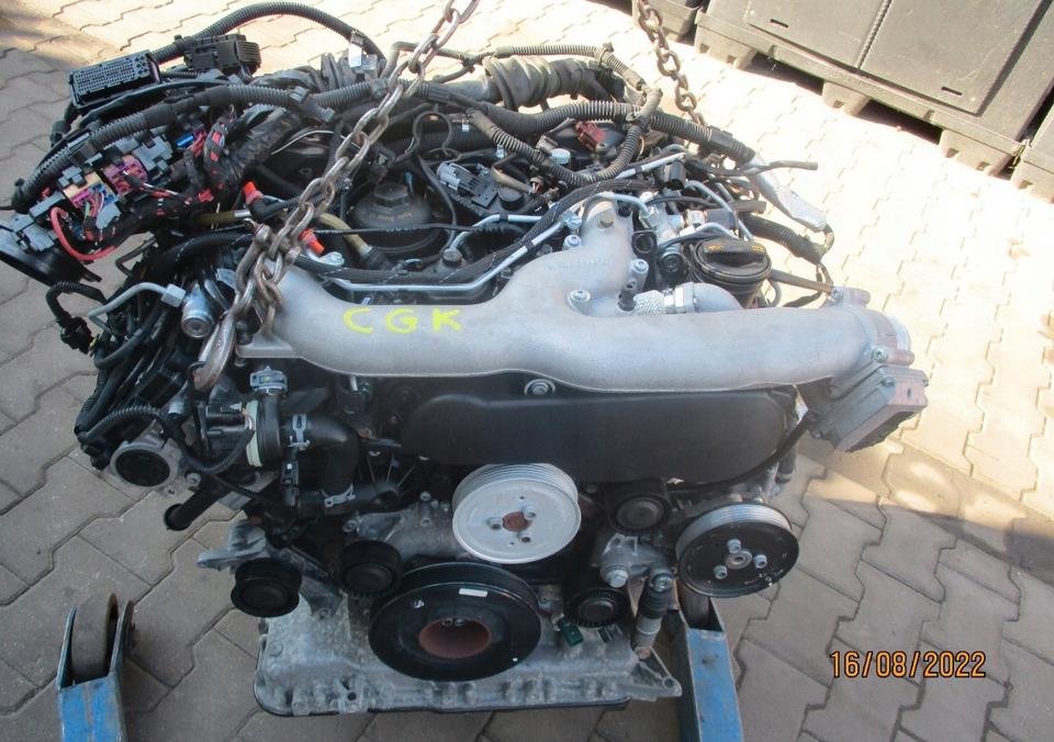 Audi A5 2,7 TDI CGK Motor Triebwerk Engine