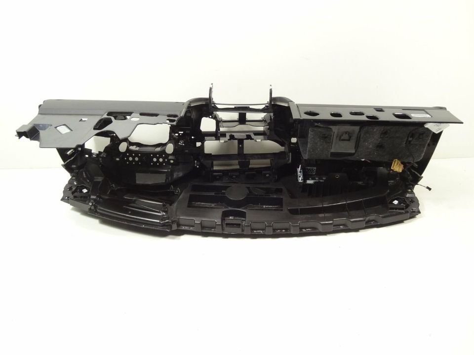 Audi A6 4G C7 2018 Armaturenbrett Instrumententafel dashboard HUD