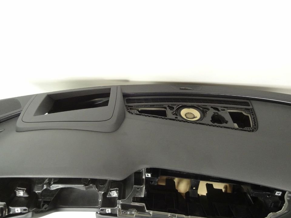 Audi A6 4G C7 2018 Armaturenbrett Instrumententafel dashboard HUD