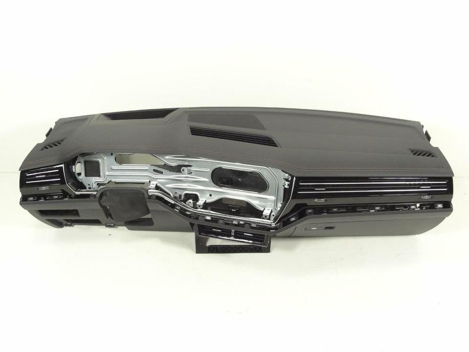 Audi A6 4G C7 2018 Armaturenbrett Instrumententafel dashboard HUD