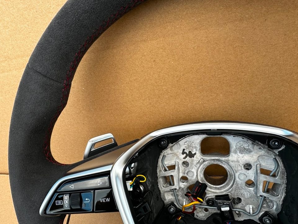 Audi A6 A7 Q5 Q7 Q8 A8 A4 A5 Alcantara Lenkrad Abgeflacht NEU
