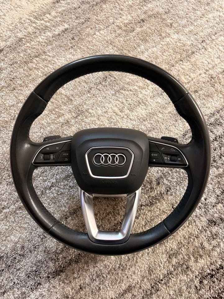 Audi A6 A7 Q7 Q8 Q5 A4 A5 Lenkrad komplett Schaltwippen