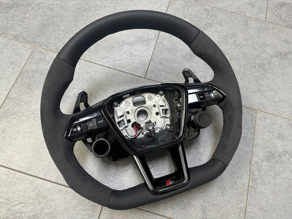 Audi A6 S6 A7 S7 RS6 RS7 C8 Lenkrad - beheizt - dig. Tasten