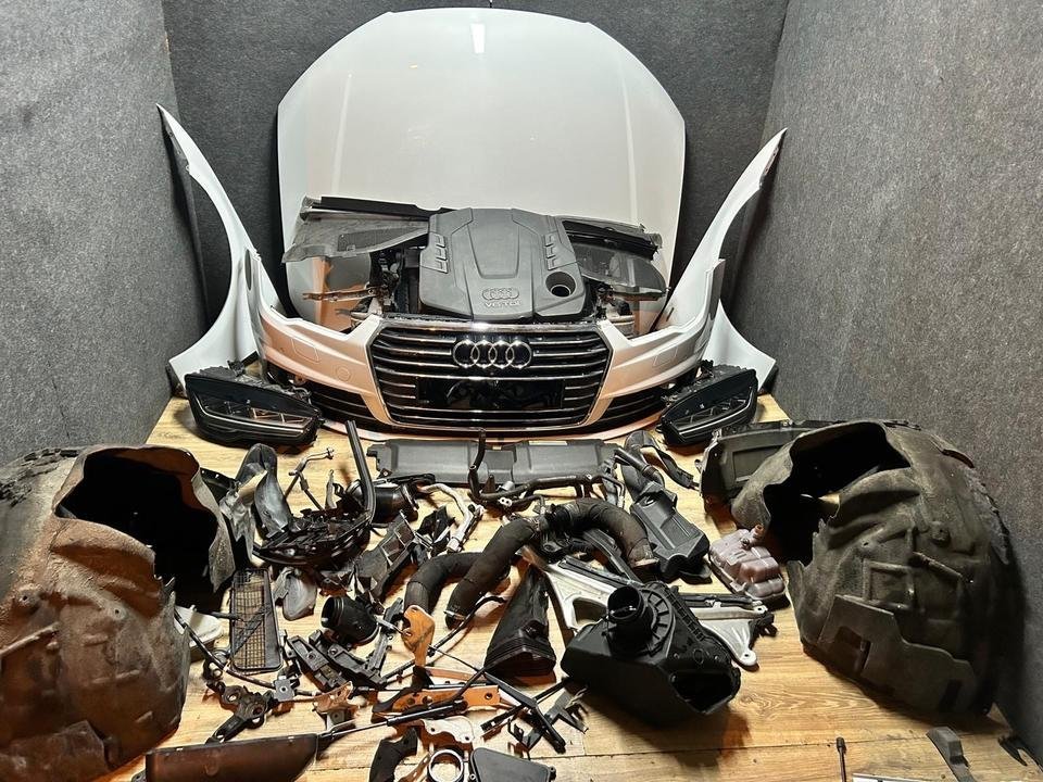 Audi A7 4G Facelift Motorhaube Stoßstange Scheinwerfer Kühlerpake