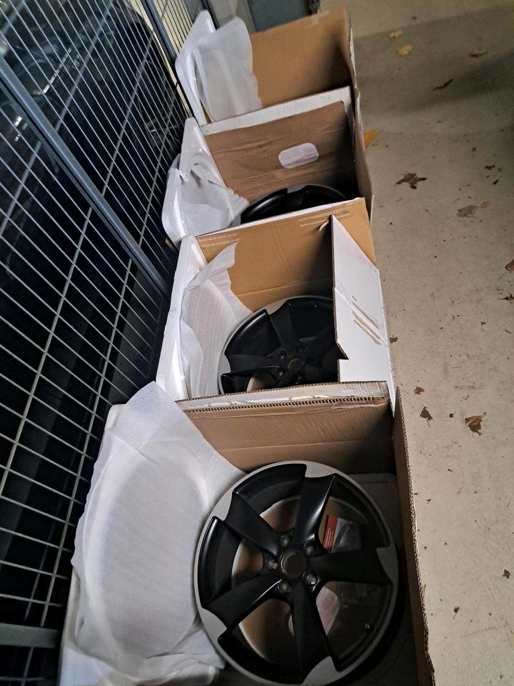 Audi Lenkrad Original RS6 RS7 RS5 RS4 RS3 Alcantara Carbon