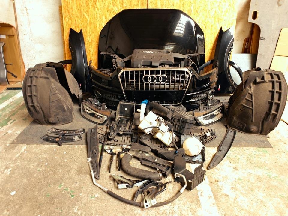 Audi Q3 8U S-Line LY9B Motorhaube Stoßstange Scheinwerfer Kühlerp