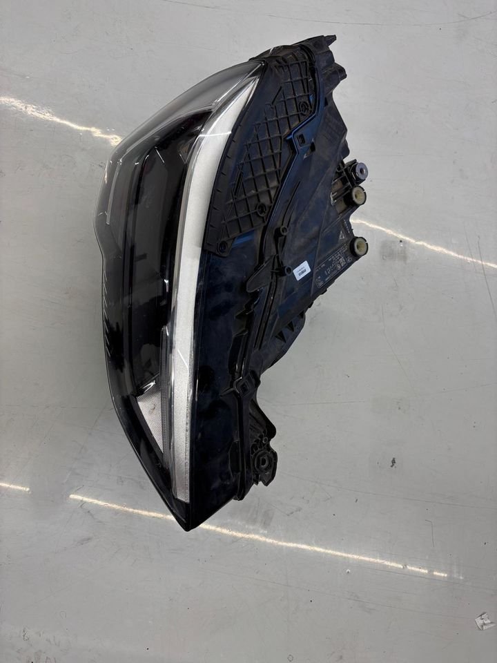 Audi Q3 LED Scheinwerfer Rechts 83A 941 012 Headlight Original
