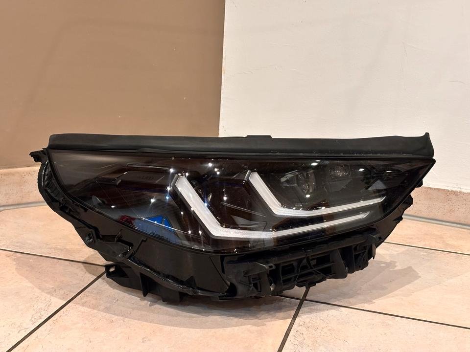 Audi Q3 LED Scheinwerfer Rechts 83A 941 012 Headlight Original