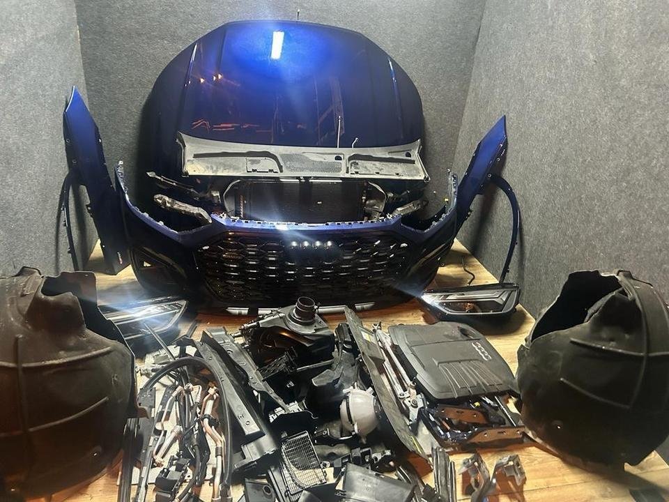 Audi Q5 80A LX5H S-Line Motorhaube Stoßstange Scheinwerfer kühler