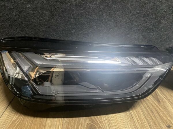 Audi Q5 80A S-Line LS9R Motorhaube Stoßstange Scheinwerfer 2021bj