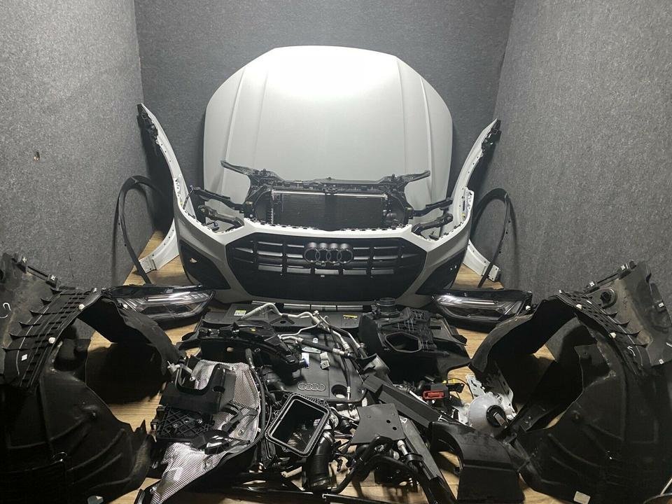 Audi Q5 80A S-Line LS9R Motorhaube Stoßstange Scheinwerfer 2021bj