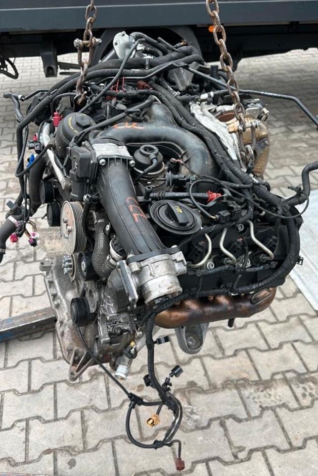 Audi Q7 3,0 TDI CLZ Motor Triebwerk Engine