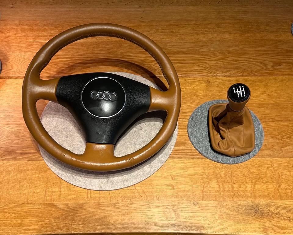 Audi R8 Original Lenkrad – Carbon / RS Style – Top Zustand