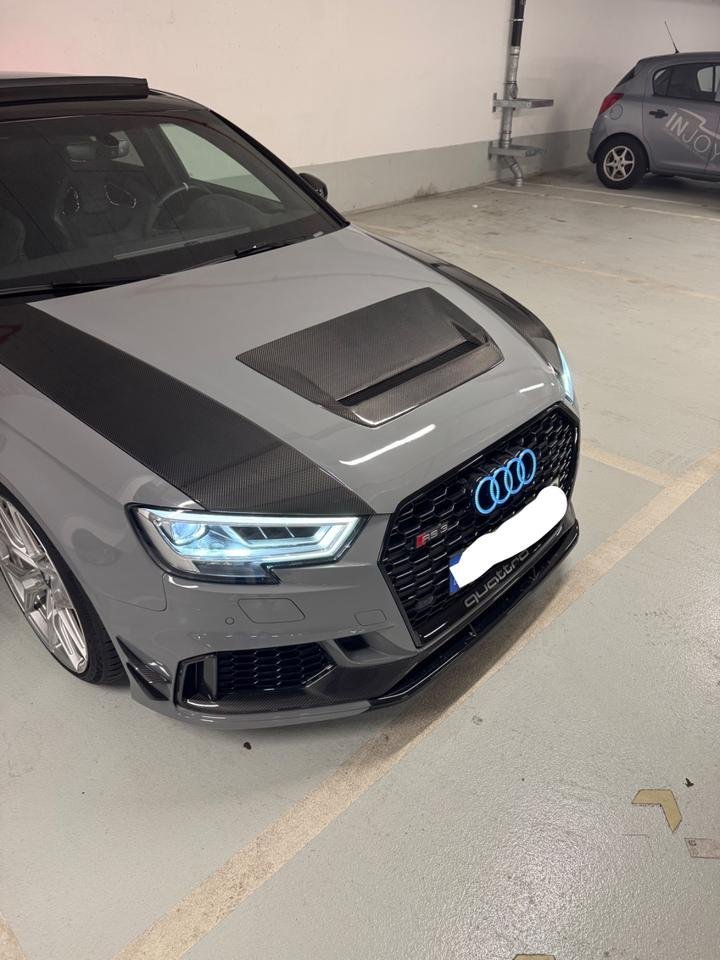 Audi RS3 8V FL Carbon Motorhaube Mcomposit