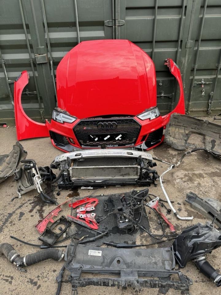 Audi RS4 B9 Frontpaket Stoßstange Motorhaube Kotflügel Kühler SET