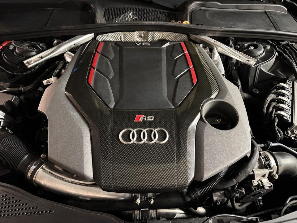 Audi RS5 Armaturenbrett Dashboard schwarz mit Head-Up Display