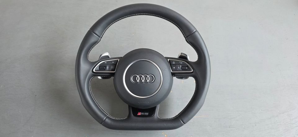 Audi RS5 Lenkrad unten Abgeflacht S5 A5 RS3 RS4 RS6 TT RS A4 Q5