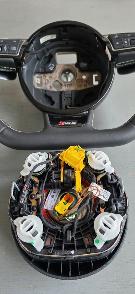 Audi RS5 Lenkrad unten Abgeflacht S5 A5 RS3 RS4 RS6 TT RS A4 Q5