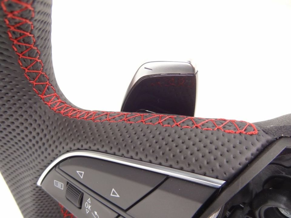 Audi RSQ8 Multifunktionslenkrad Sportlederlenkrad Lenkrad Leder