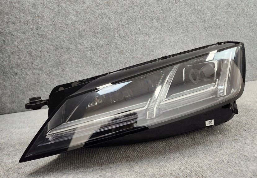 Audi TT 8S0941033h Led Links Original Scheinwerfer Headlight