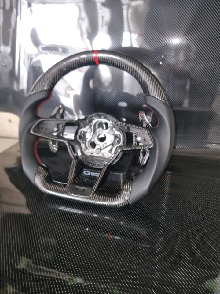 Audi TTRS 8S Carbon Performance Lenkrad