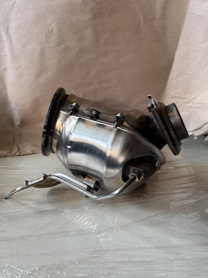 Auspuff Toyota Auris GT 2021 - 31802 SANGO