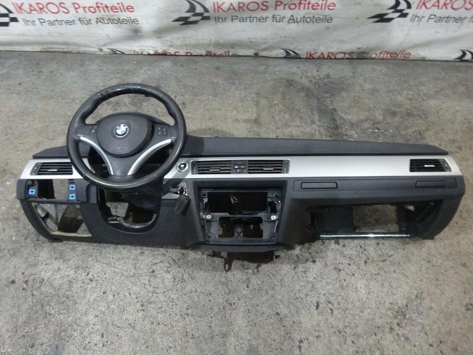 BMW 3er E90 E91 Armaturenbrett Cockpit Dashboard Lenkrad komplett
