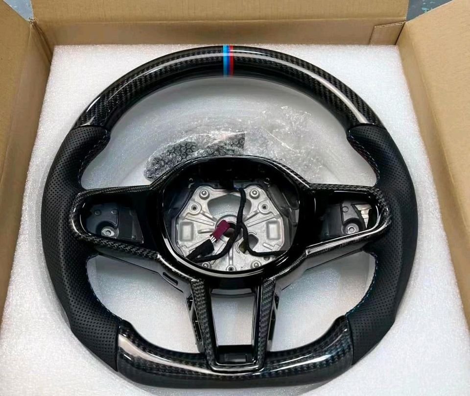 BMW Carbon Lenkrad – LCI Facelift M3 G80 / M3 G81 M4, G82, M4 83