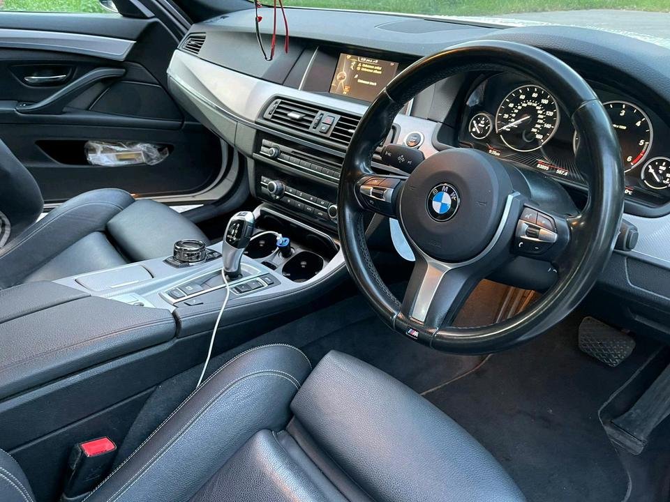 BMW F10 F11 F07 F01 F02 LCI M Lenkrad komplett mit Airbag